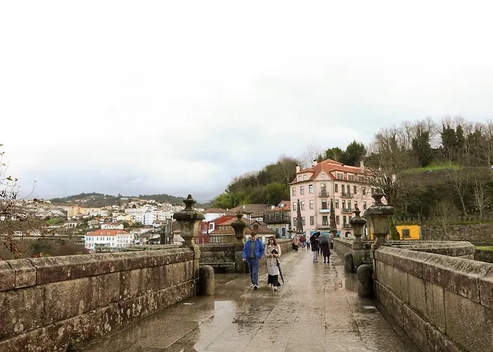 Casa Ponte De Sao Goncalo 아파트
